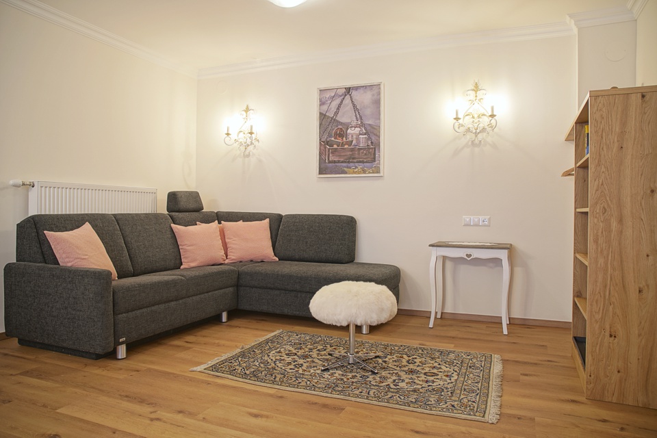 Wohnraum mit Sofa